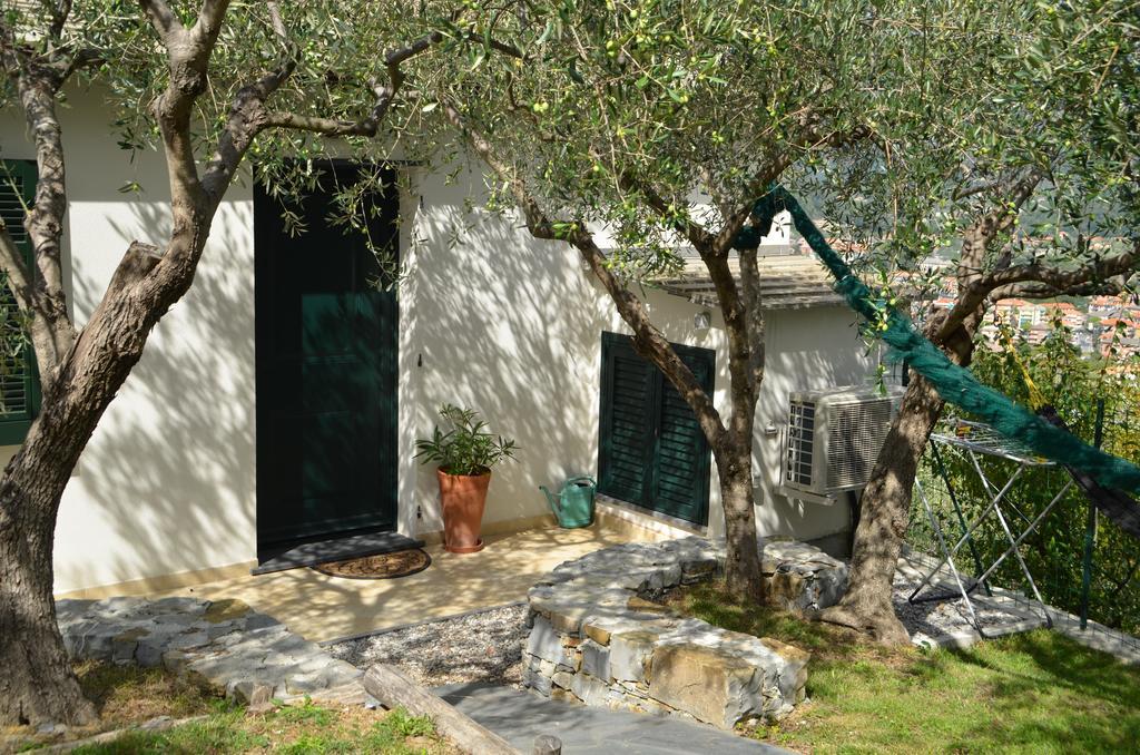 Agri Bed - L'Affittacamere In Collina - Guest Room On The Hill Lavagna Zimmer foto
